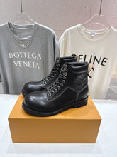 China Replica LV Women Shoes 158usd Only